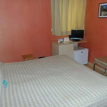 Diecimare 3* Cava De' Tirreni