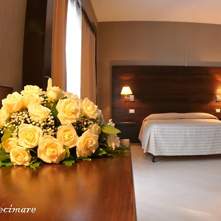 Diecimare Hotel 3*