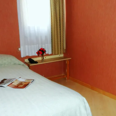 Diecimare Hotel 3*