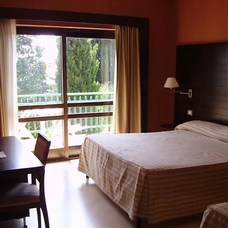 Hotel Diecimare Cava deʼ Tirreni