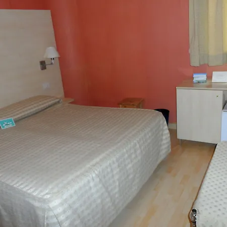 Hotel Diecimare Cava deʼ Tirreni