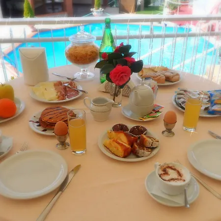 Hotel Diecimare Cava deʼ Tirreni