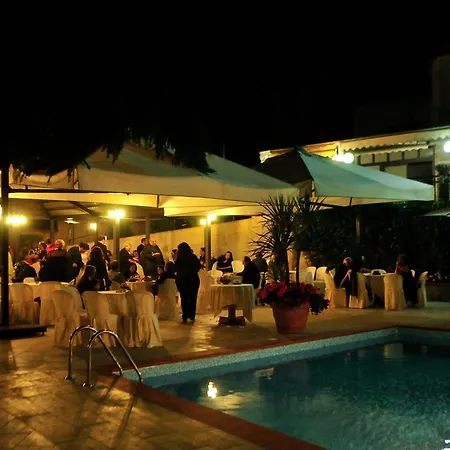 Diecimare Hotel 3*